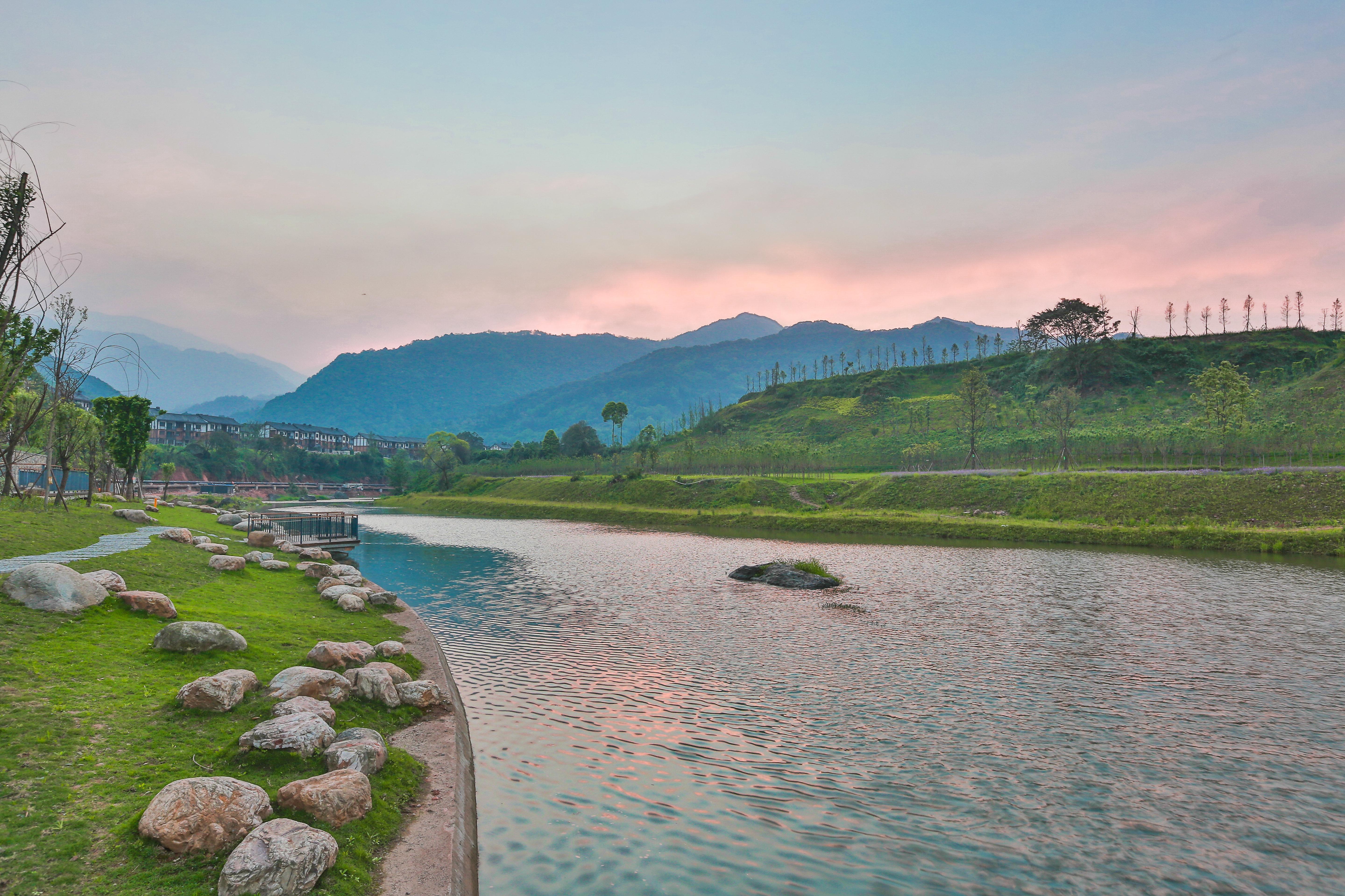 Holiday Inn Express Emei Mountain By Ihg Emeishan Extérieur photo
