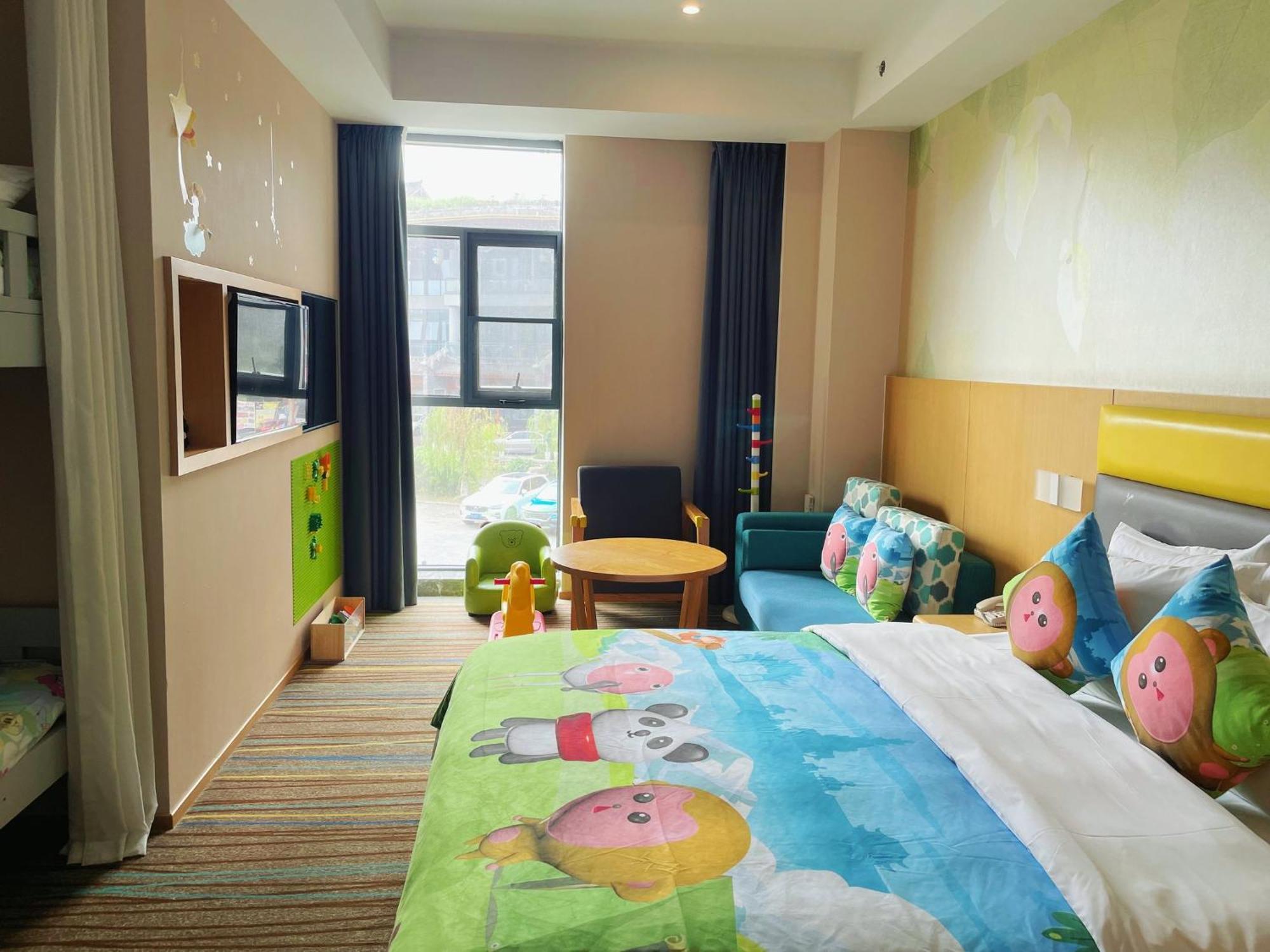 Holiday Inn Express Emei Mountain By Ihg Emeishan Extérieur photo